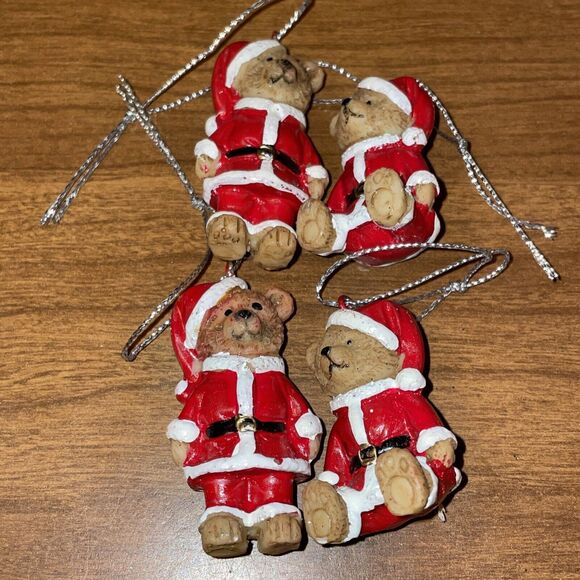 Miniature 24” Christmas Tree Incl. 14 Ornaments Skirt And Red Star Topper - Picture 6 of 10